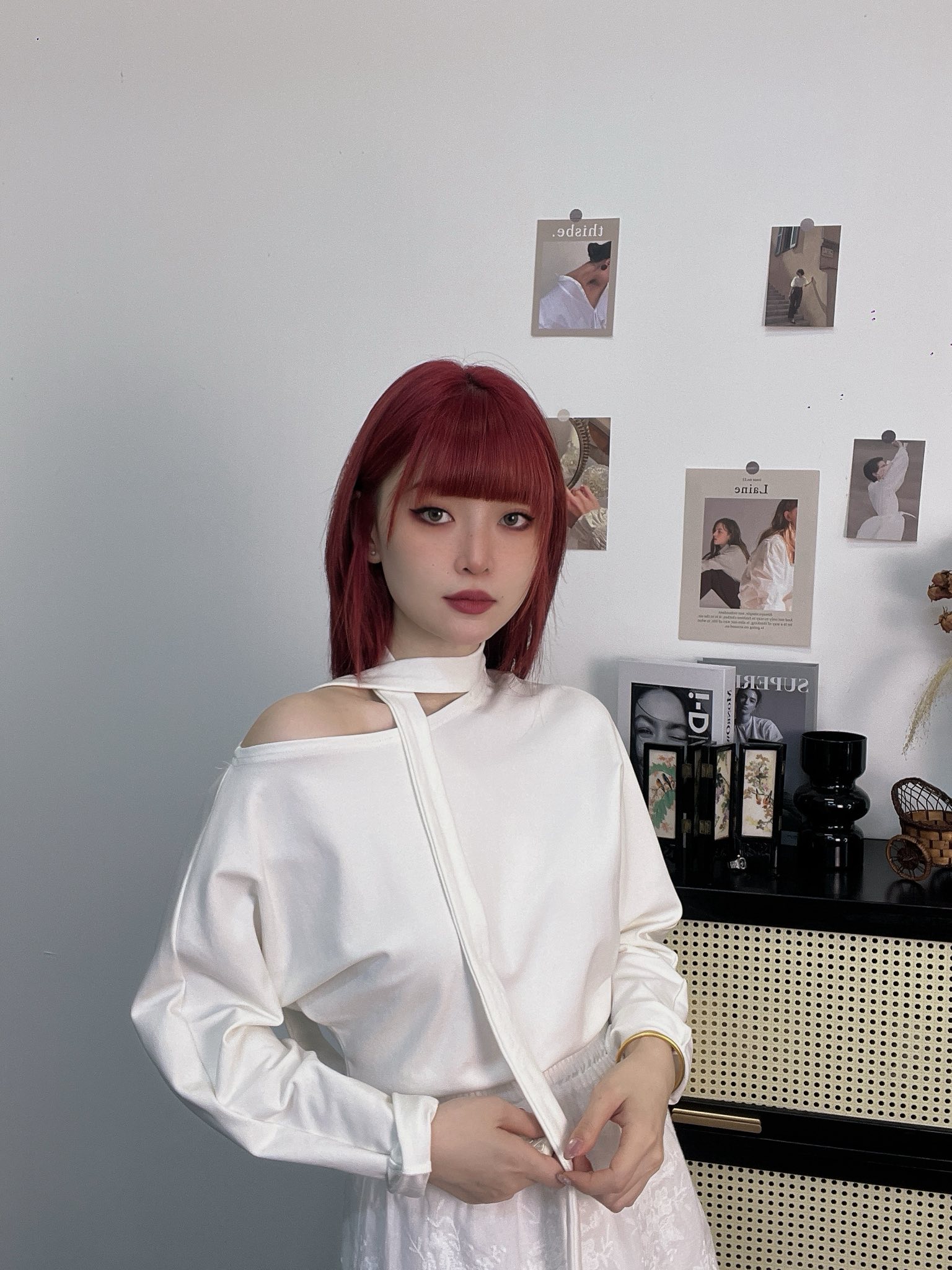 Ninestudio.9 | 斜肩长袖挂脖绳